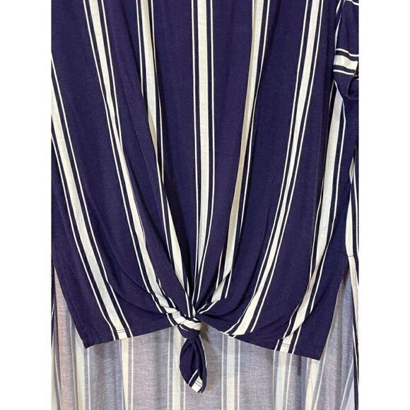 LoveFireāMedāHi/LowāStripedāTop - Picture 4 of 13